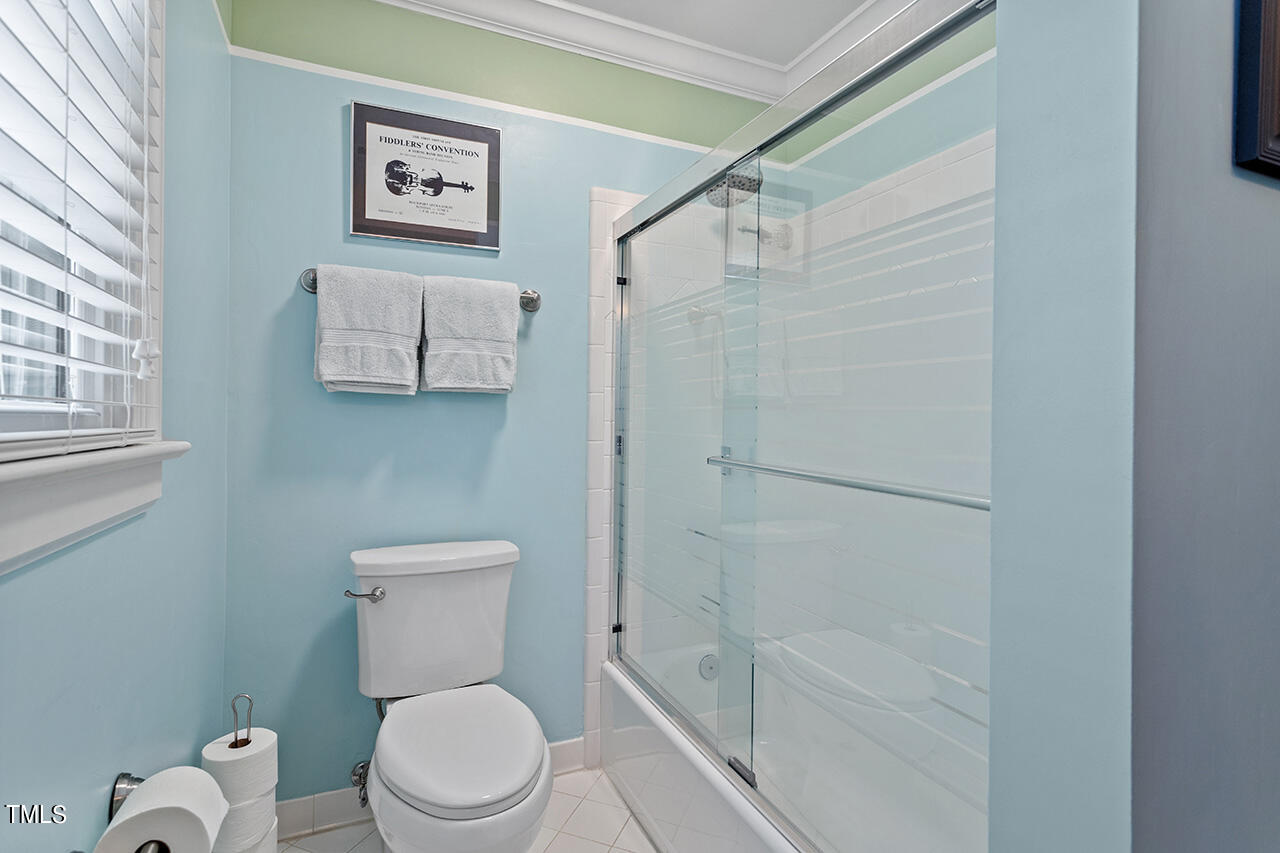 103 Thorncliff Circle