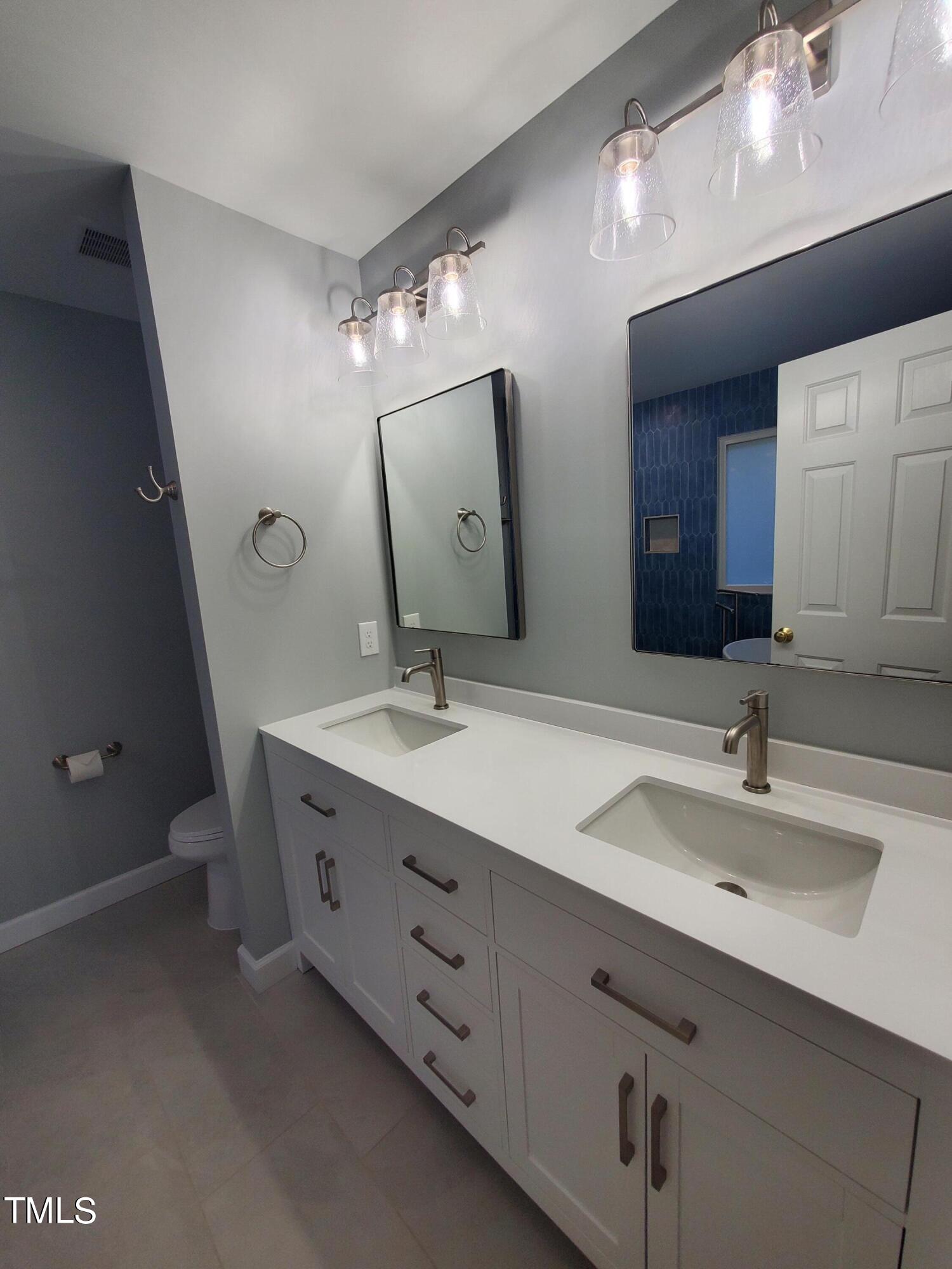 717 Linden Ridge Drive