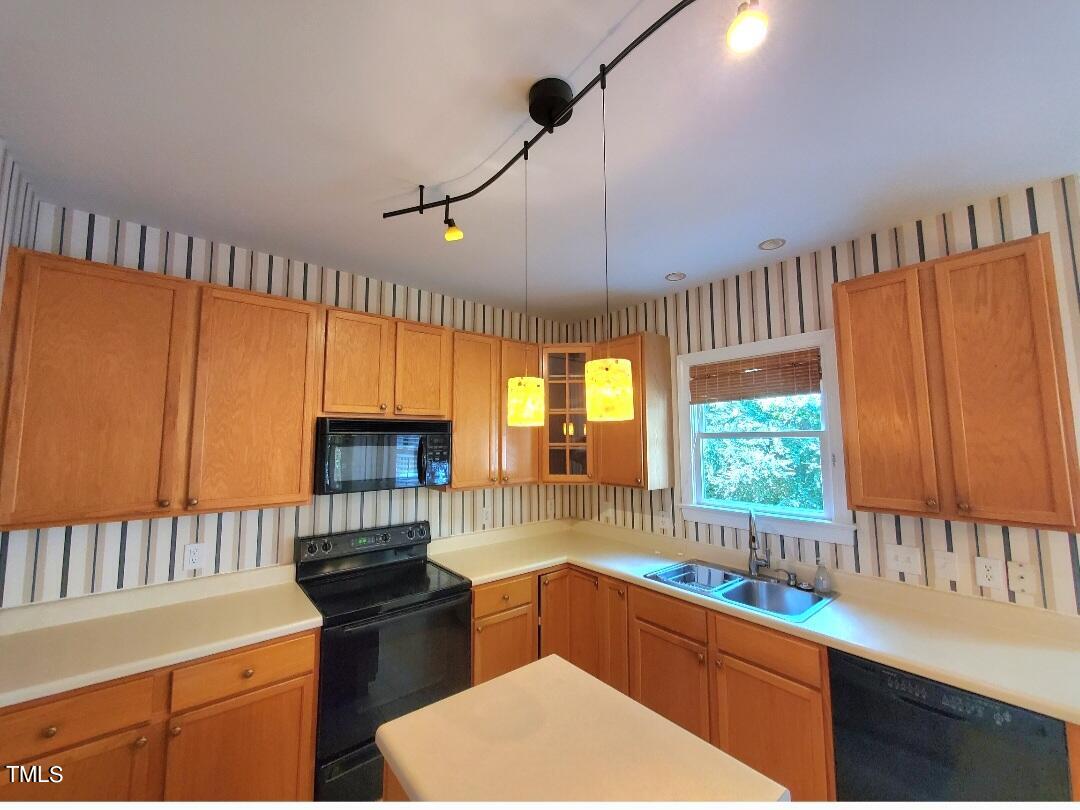 717 Linden Ridge Drive