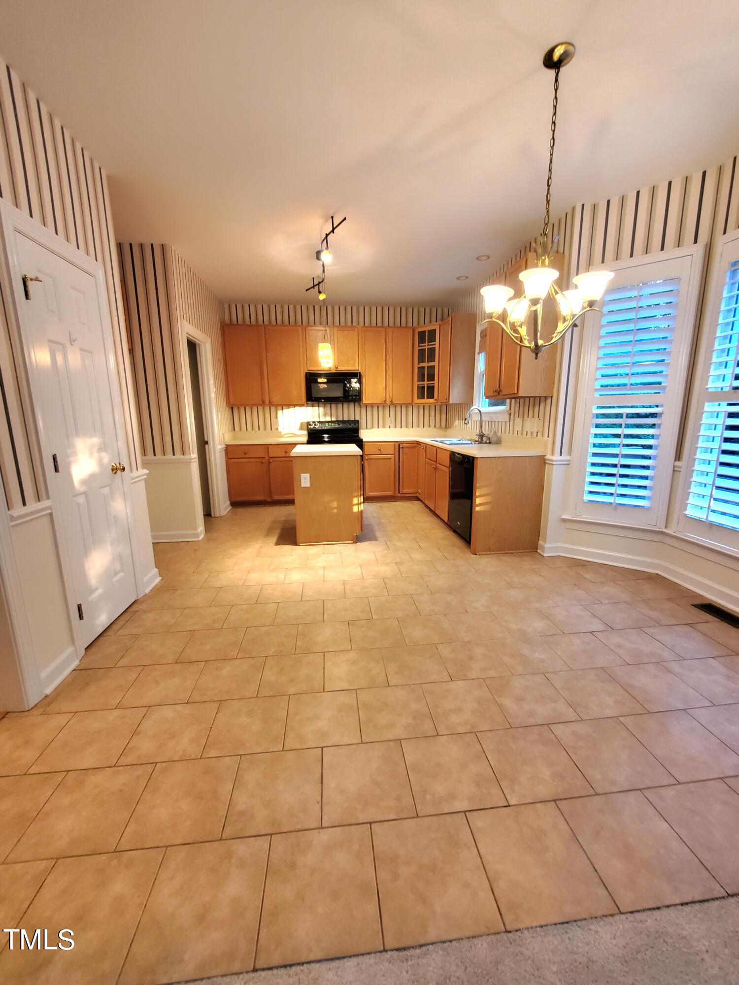 717 Linden Ridge Drive