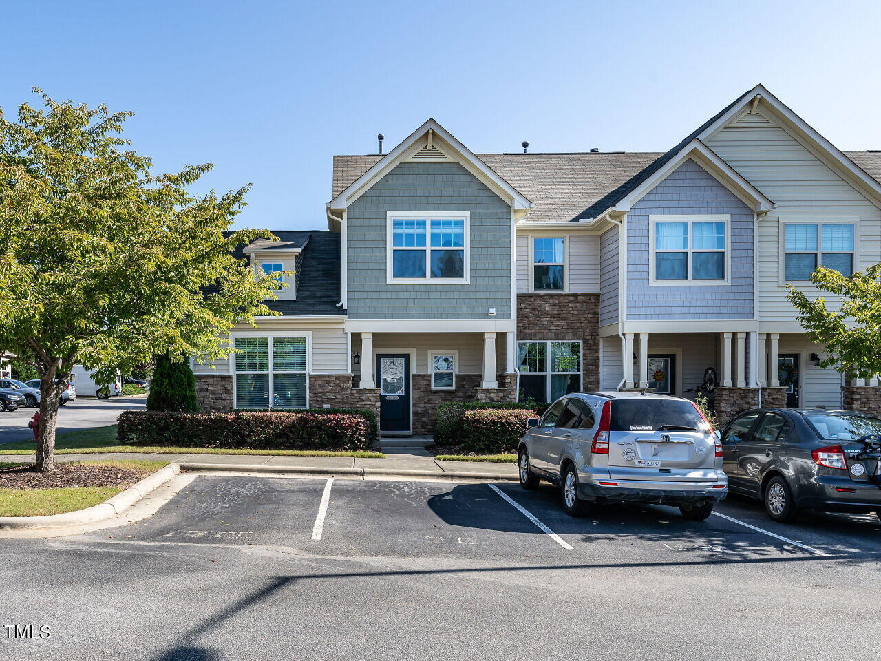 11 St Elias Drive