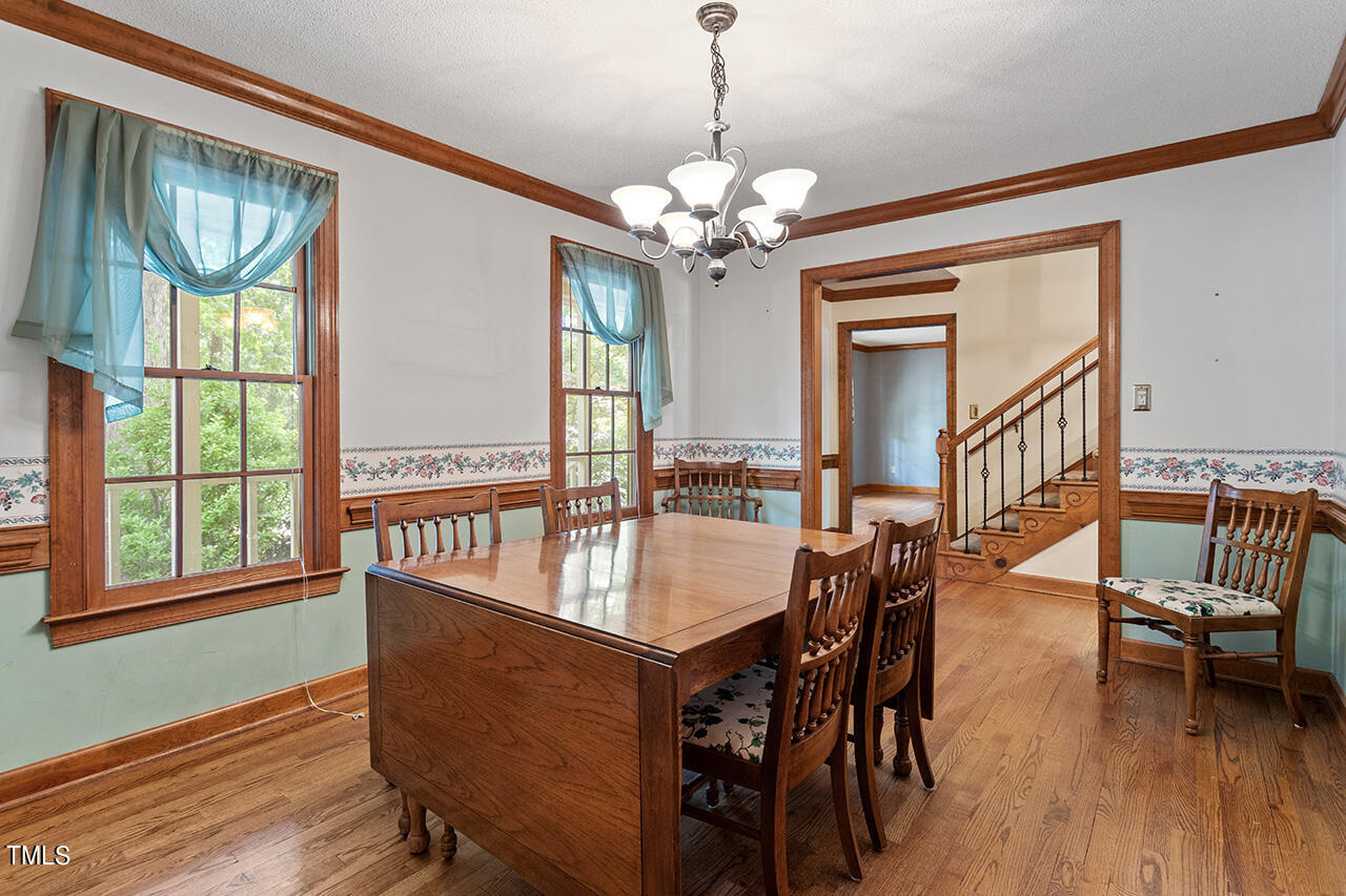 300 Greenwood Circle