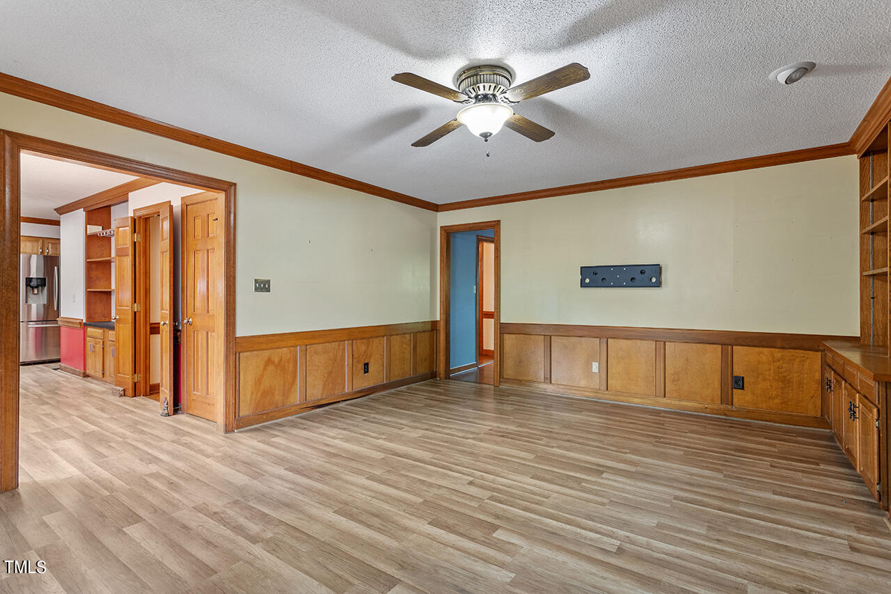 300 Greenwood Circle