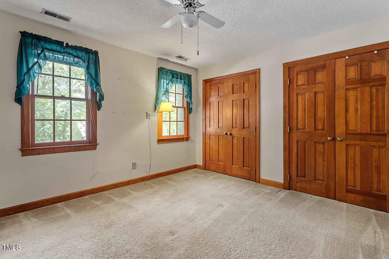 300 Greenwood Circle