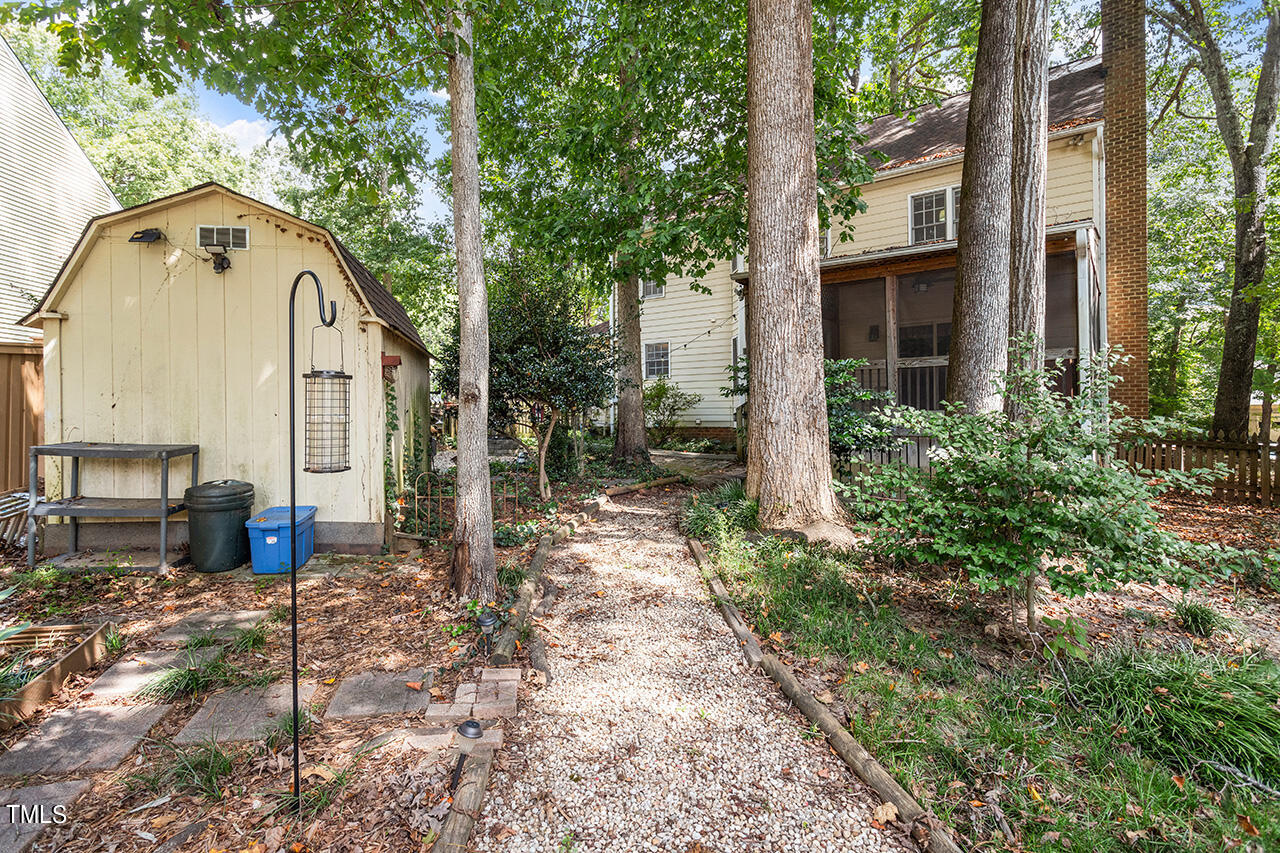 300 Greenwood Circle