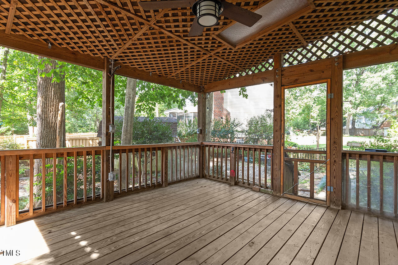 300 Greenwood Circle