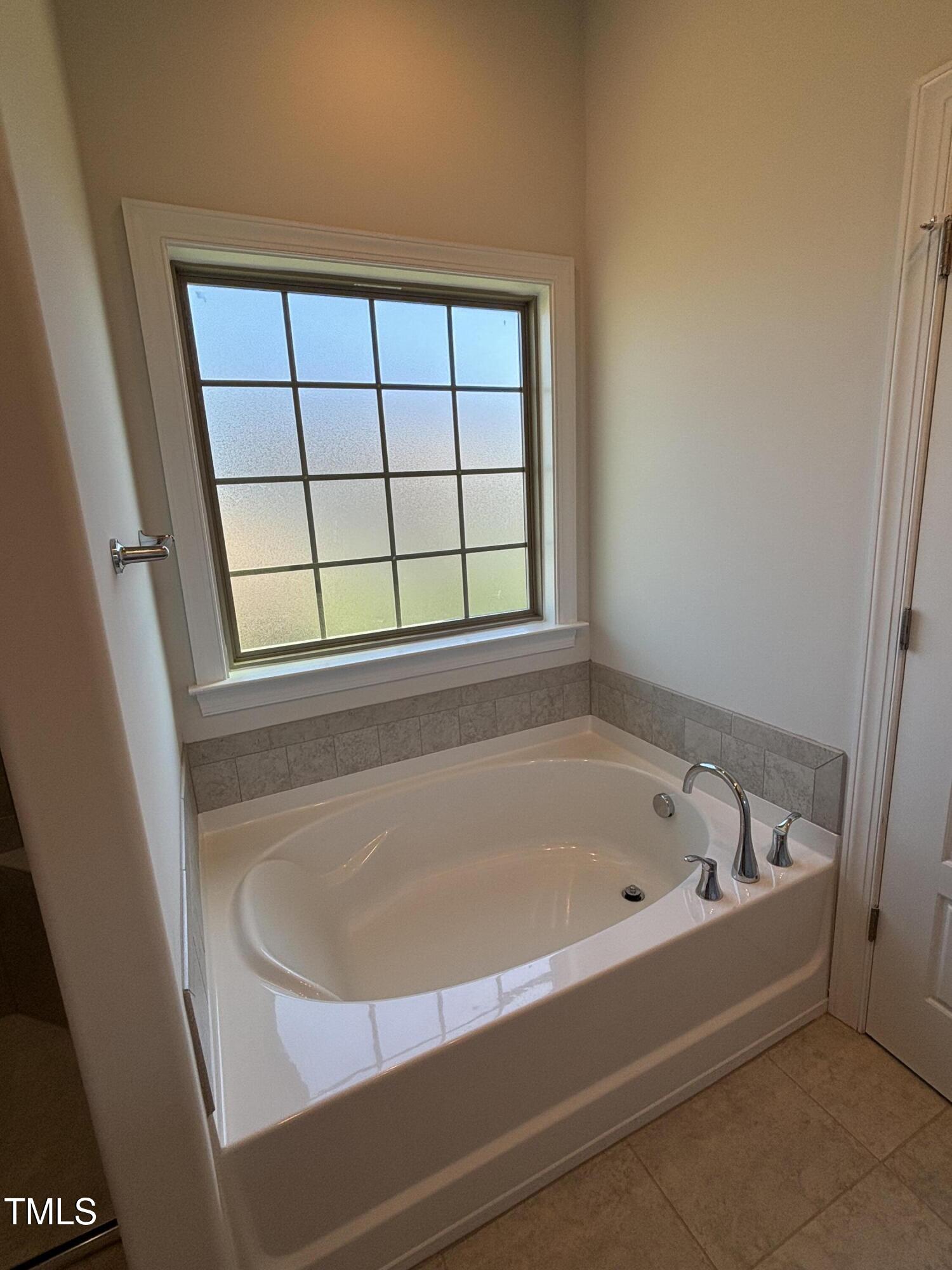 1041 Beechcraft Drive # 119