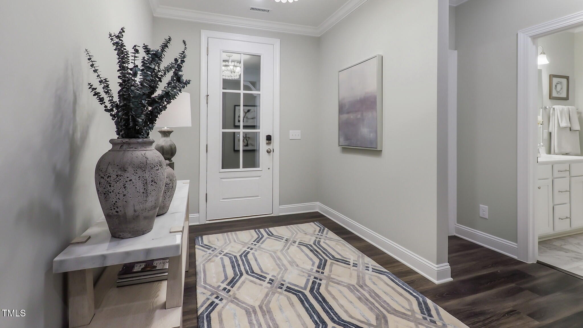 1502 Red Roses Avenue