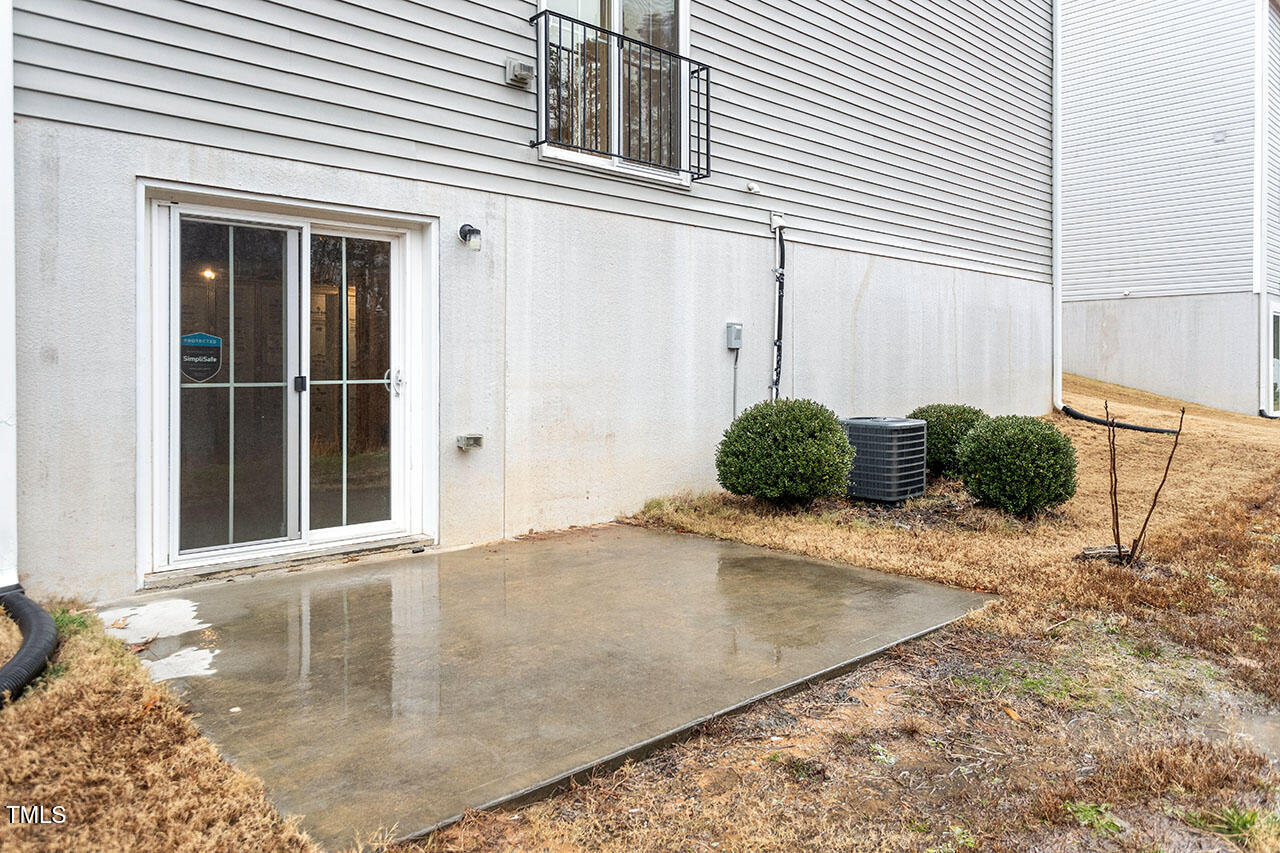 1423 Bridgewater Drive