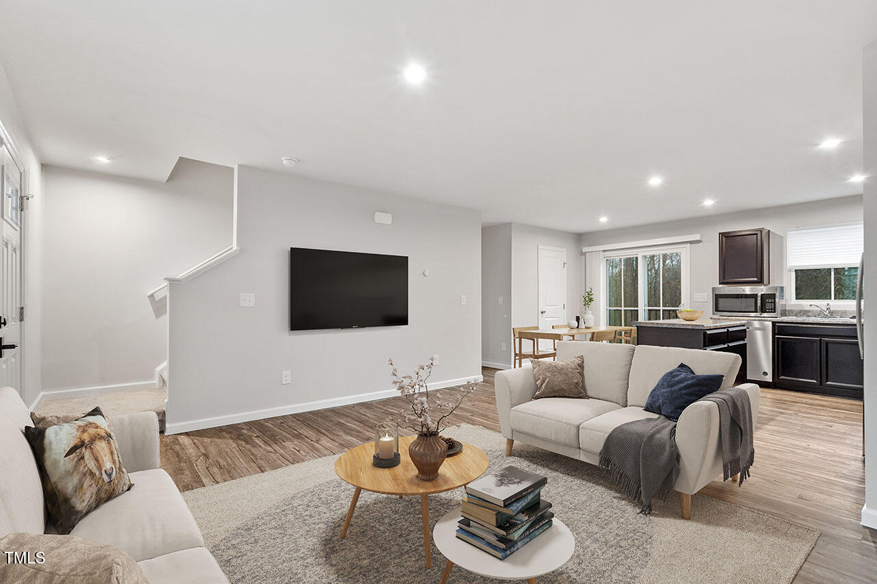 1423 Bridgewater Drive