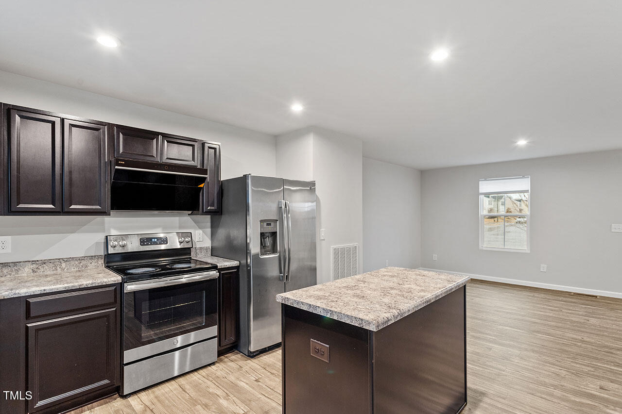 1423 Bridgewater Drive