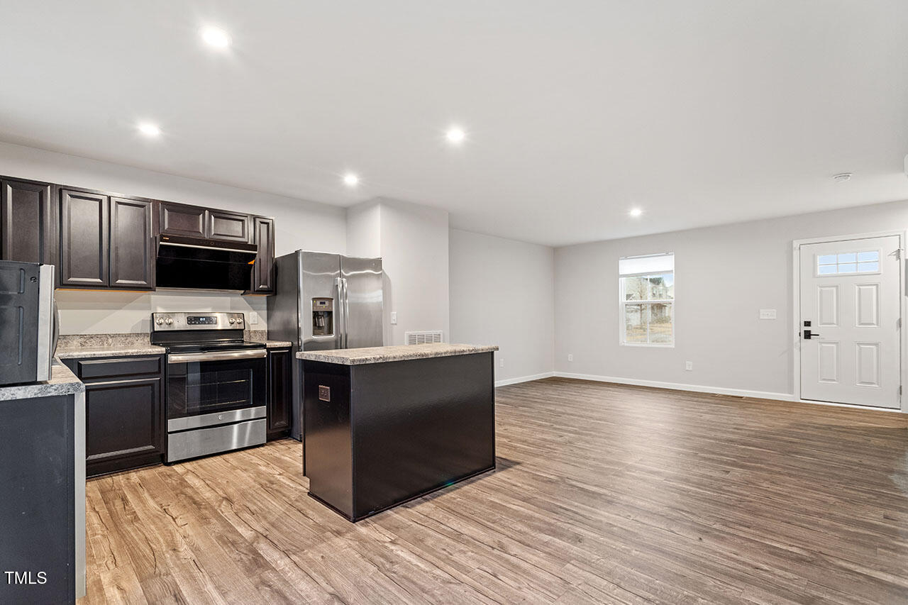 1423 Bridgewater Drive