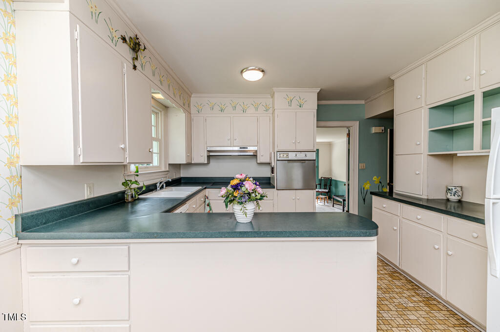 1706 Carthage Street