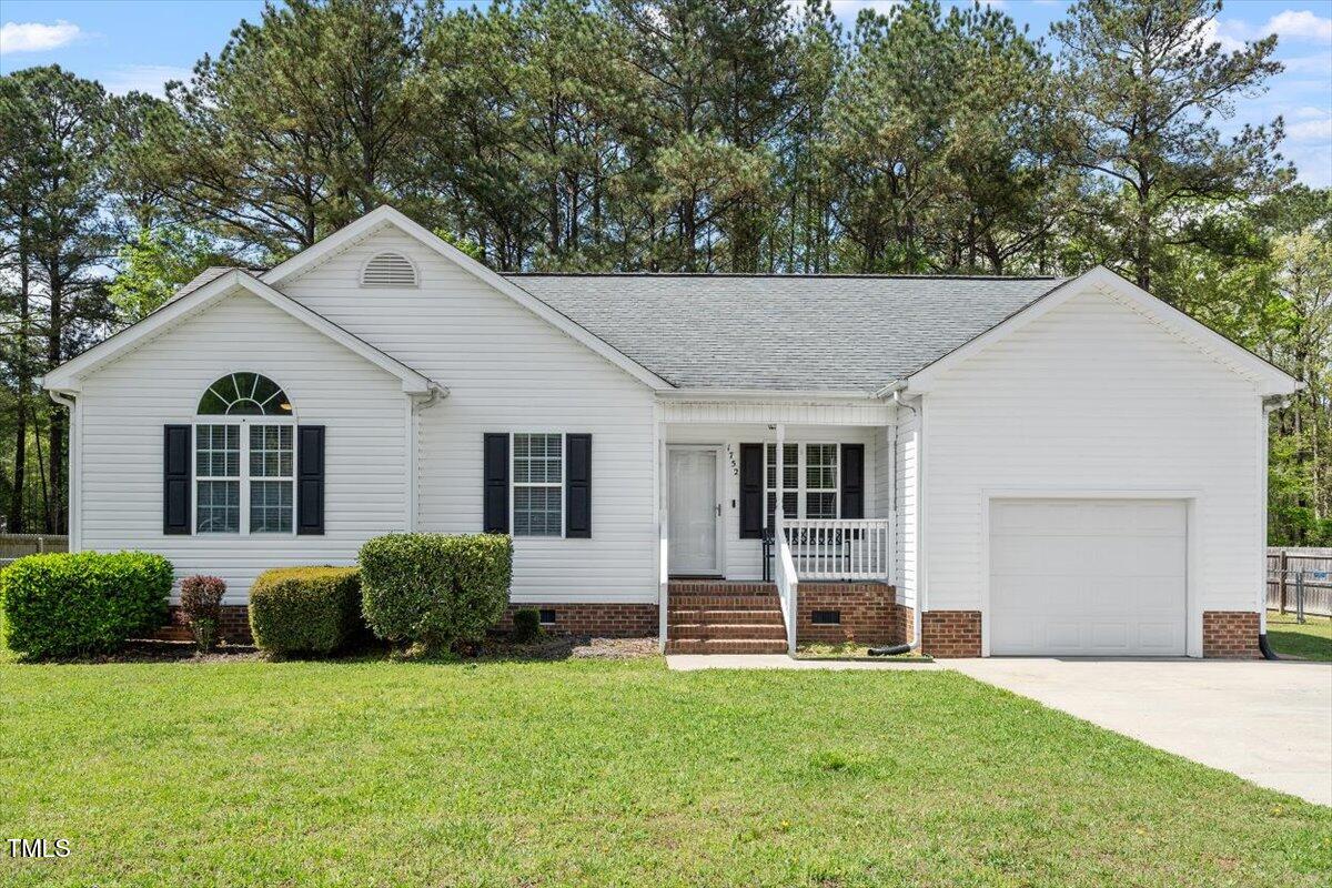 1752 Cobblestone Drive