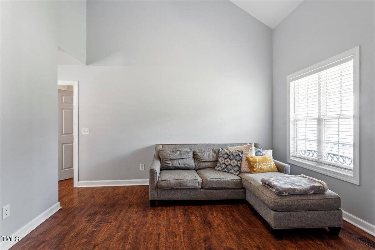 1752 Cobblestone Drive