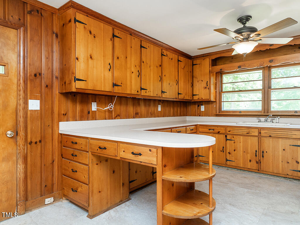 2434 Morningside Drive