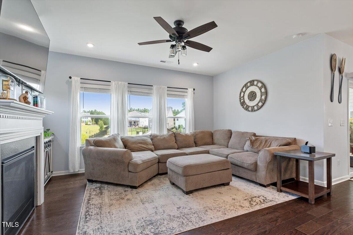 209 Sage Oak Lane