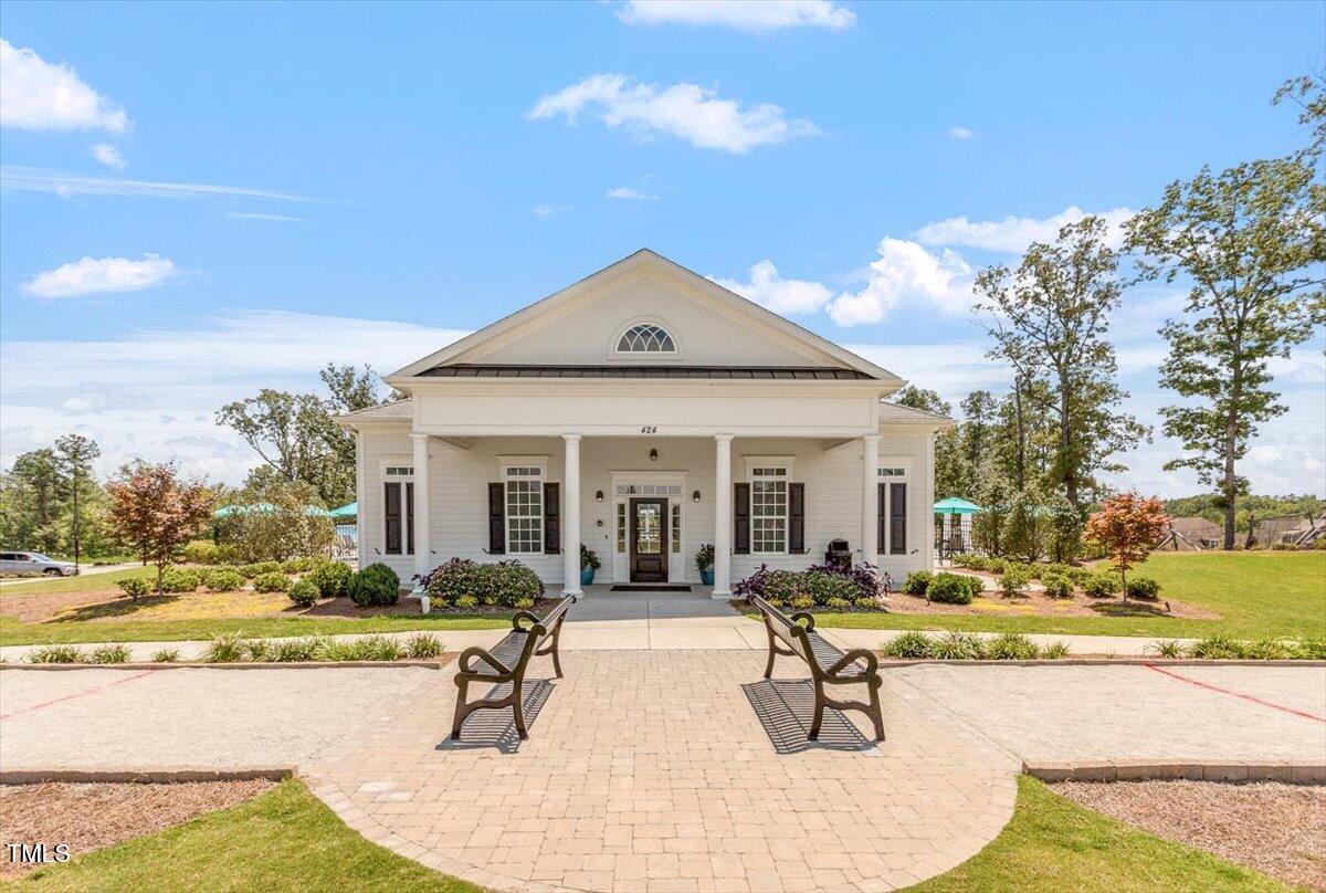 209 Sage Oak Lane