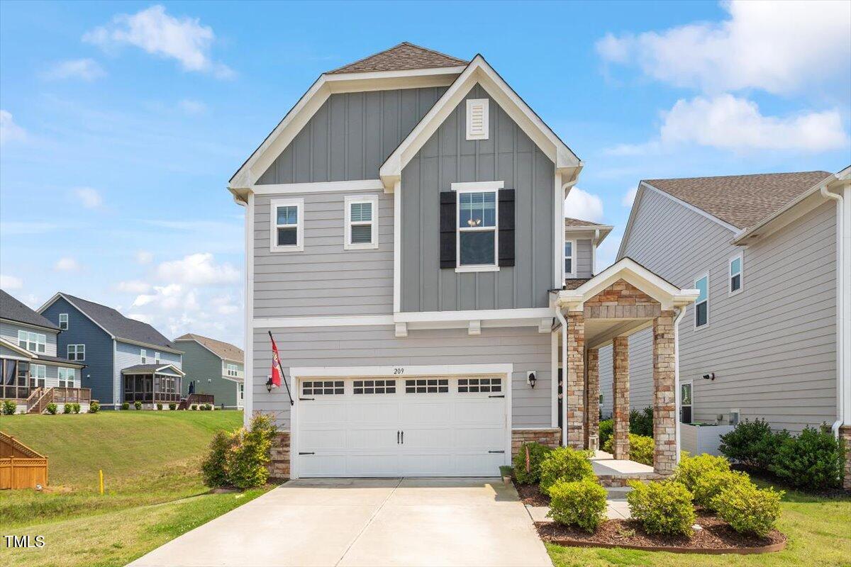 209 Sage Oak Lane