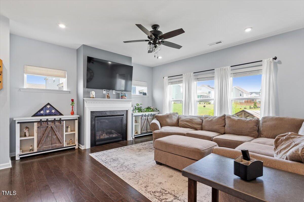 209 Sage Oak Lane