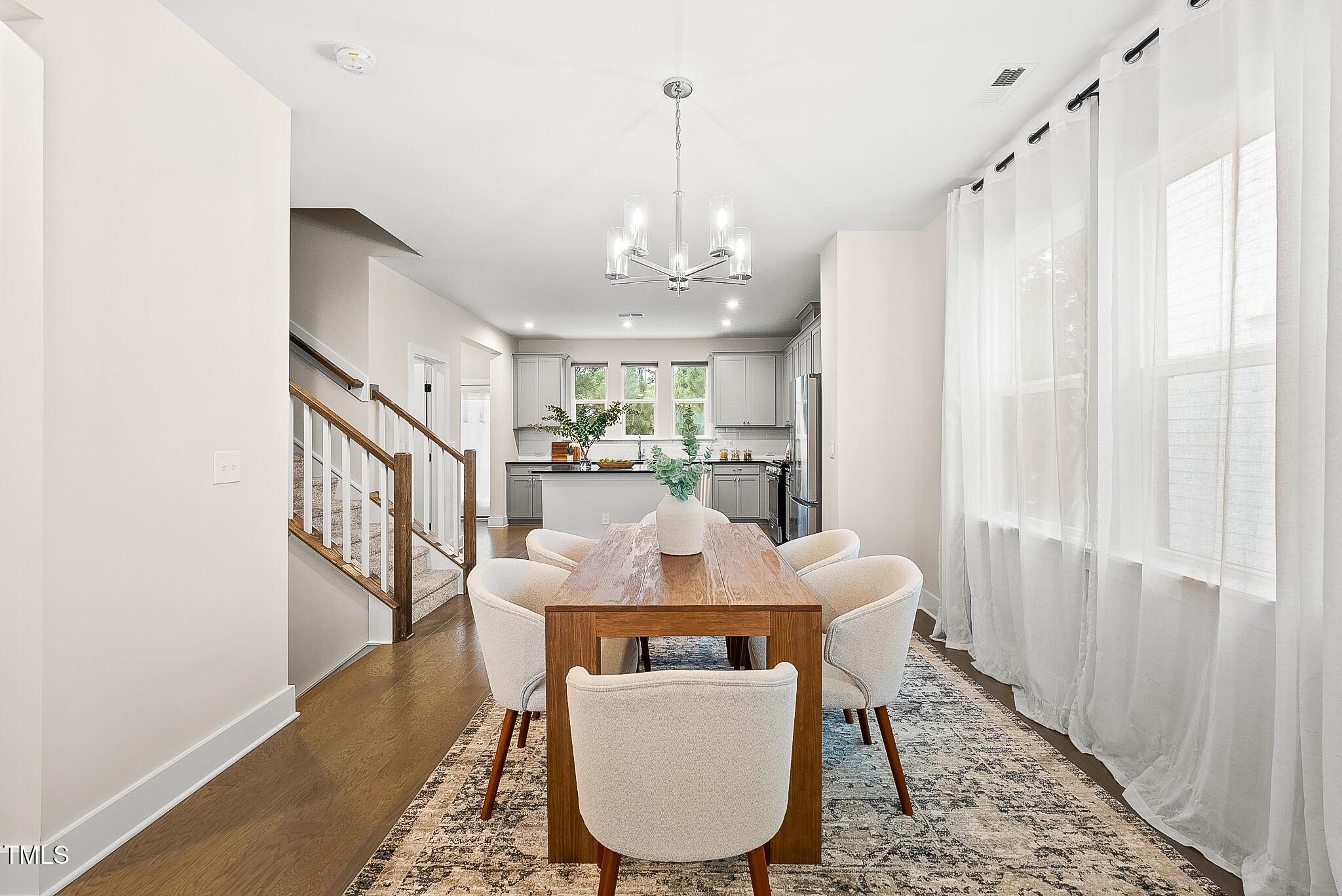 910 Waterside View Drive