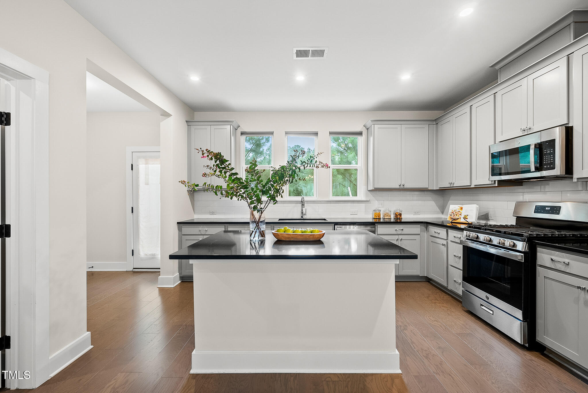 910 Waterside View Drive