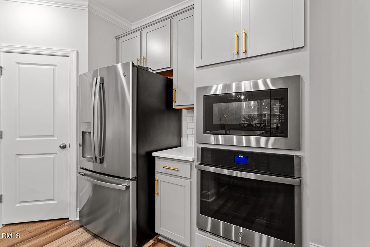 3932 Mount Moran Road