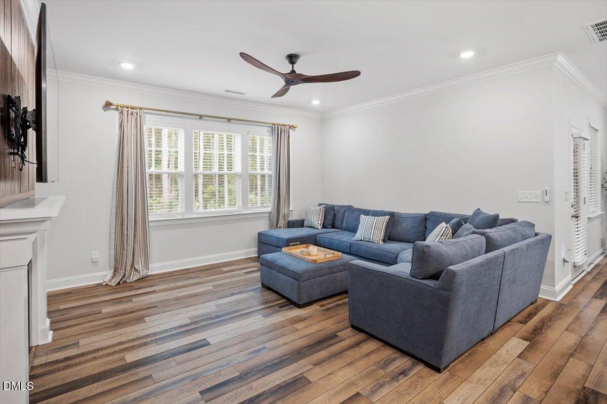 3932 Mount Moran Road