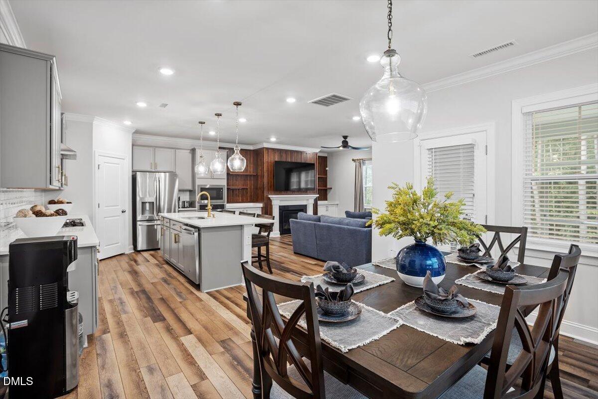 3932 Mount Moran Road