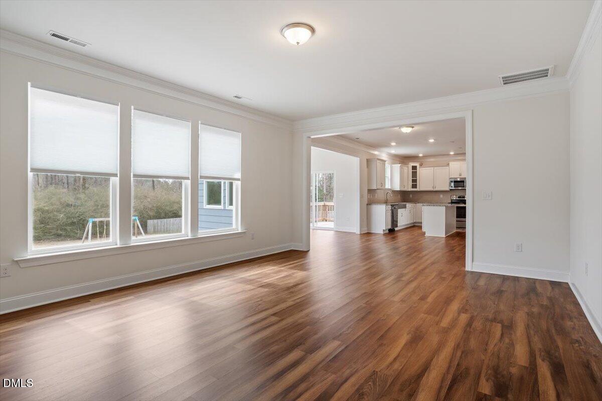 1433 White Spruce Drive