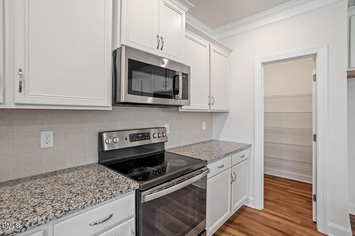 1433 White Spruce Drive