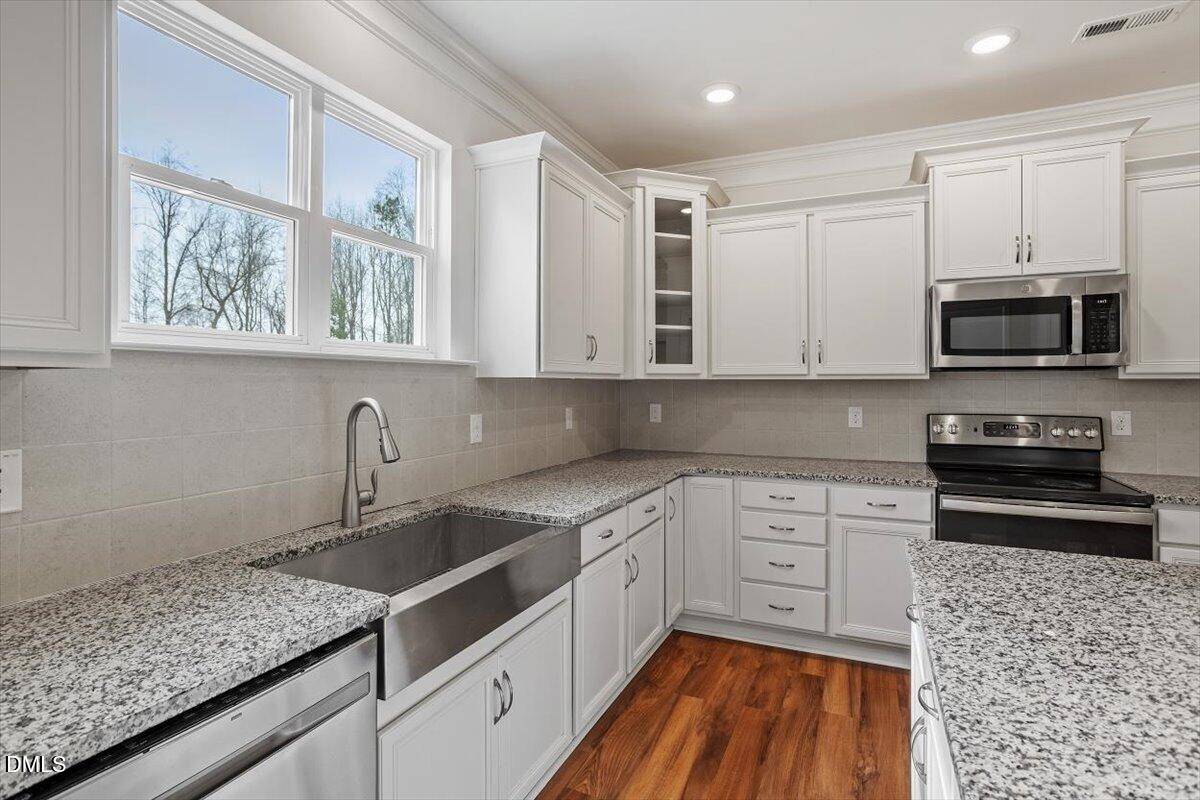 1433 White Spruce Drive