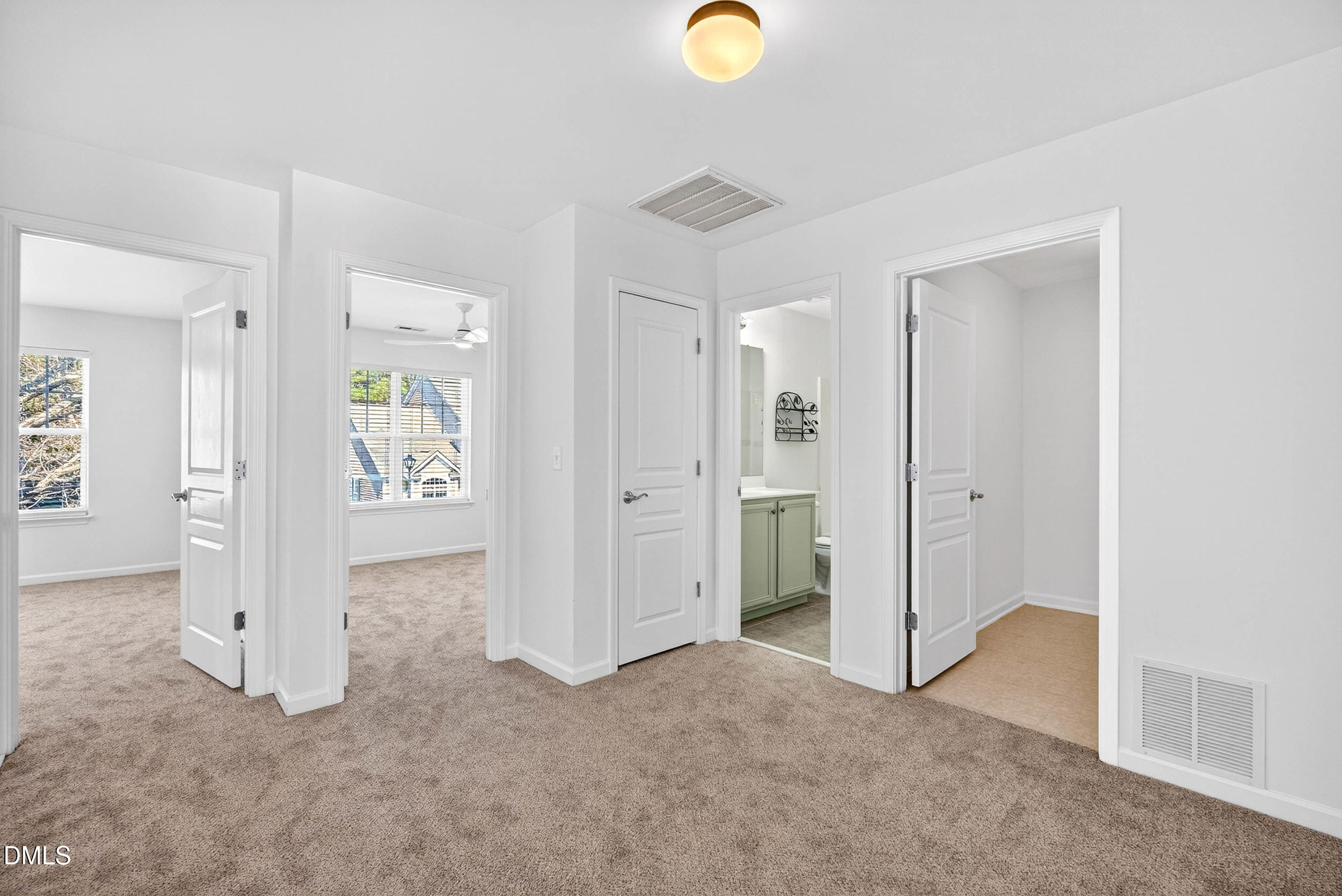 238 Royal Tower Way