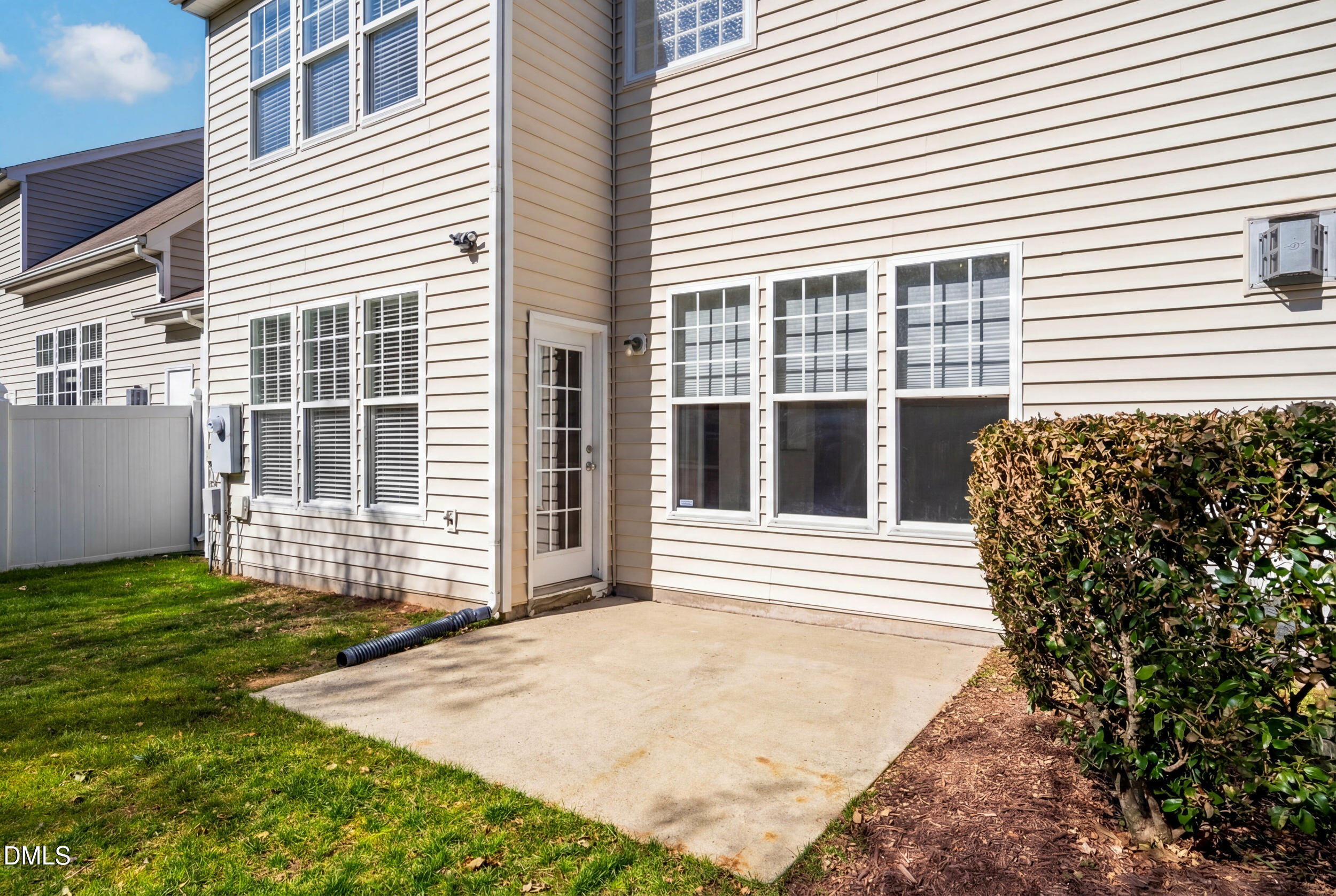 238 Royal Tower Way
