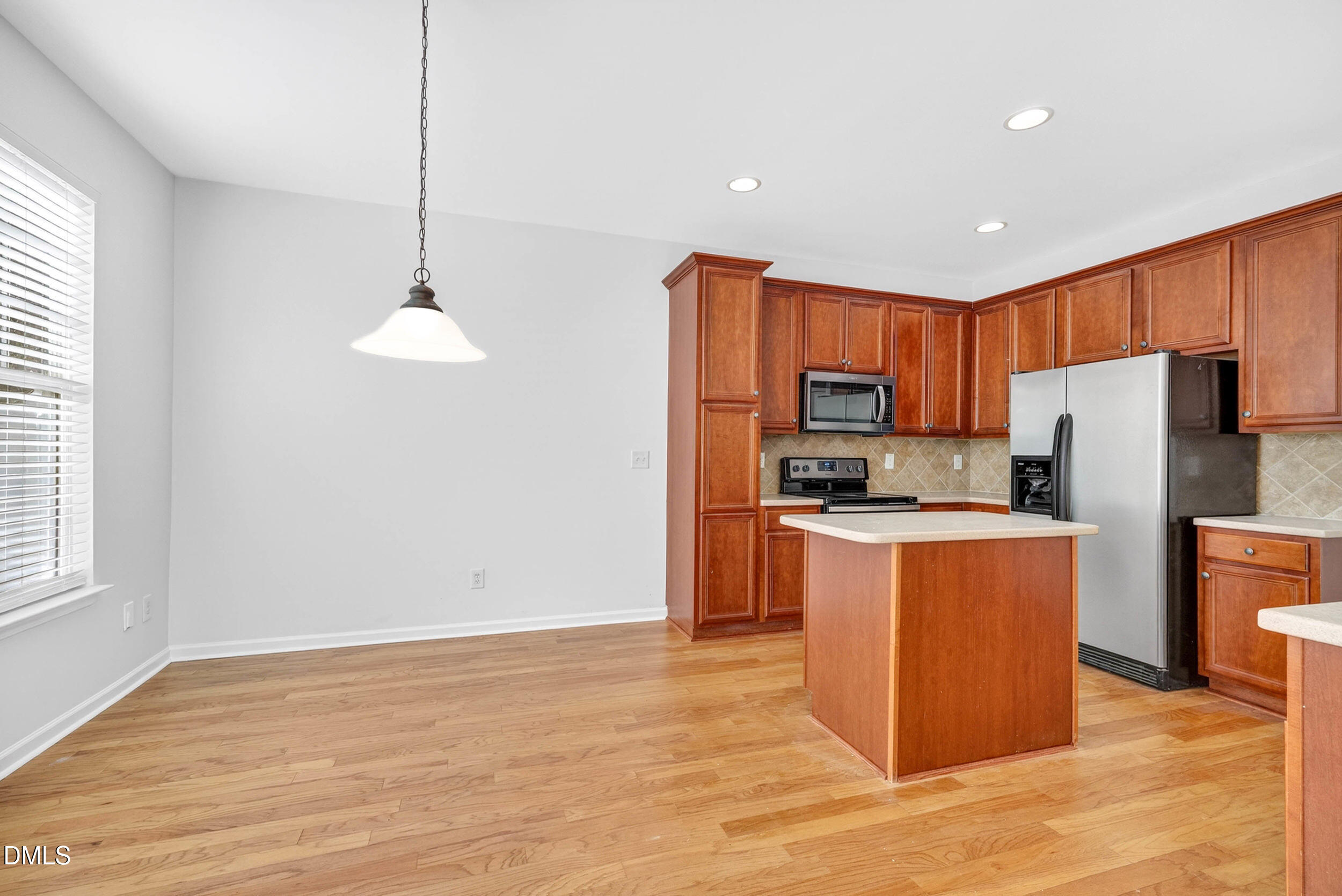 238 Royal Tower Way