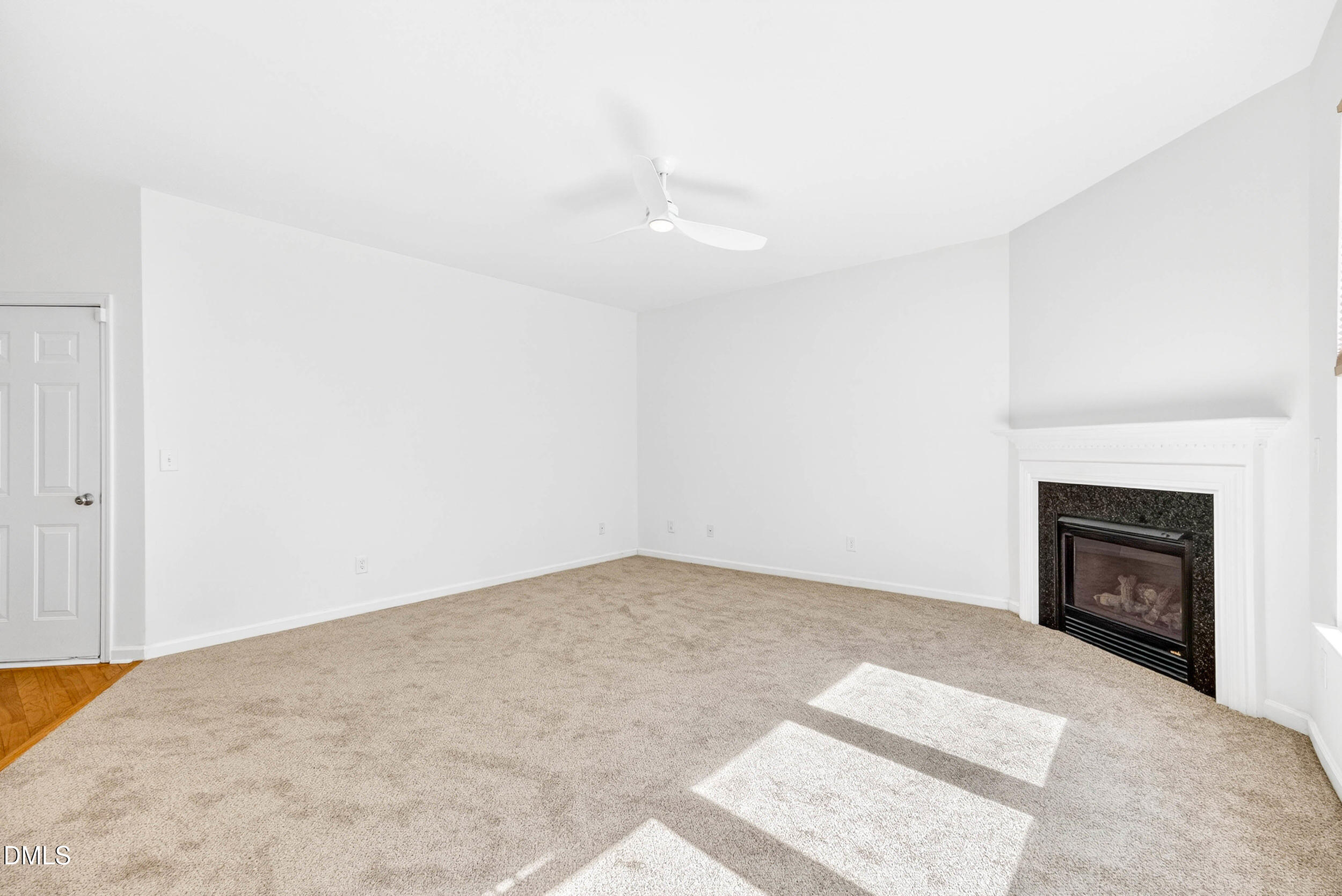 238 Royal Tower Way