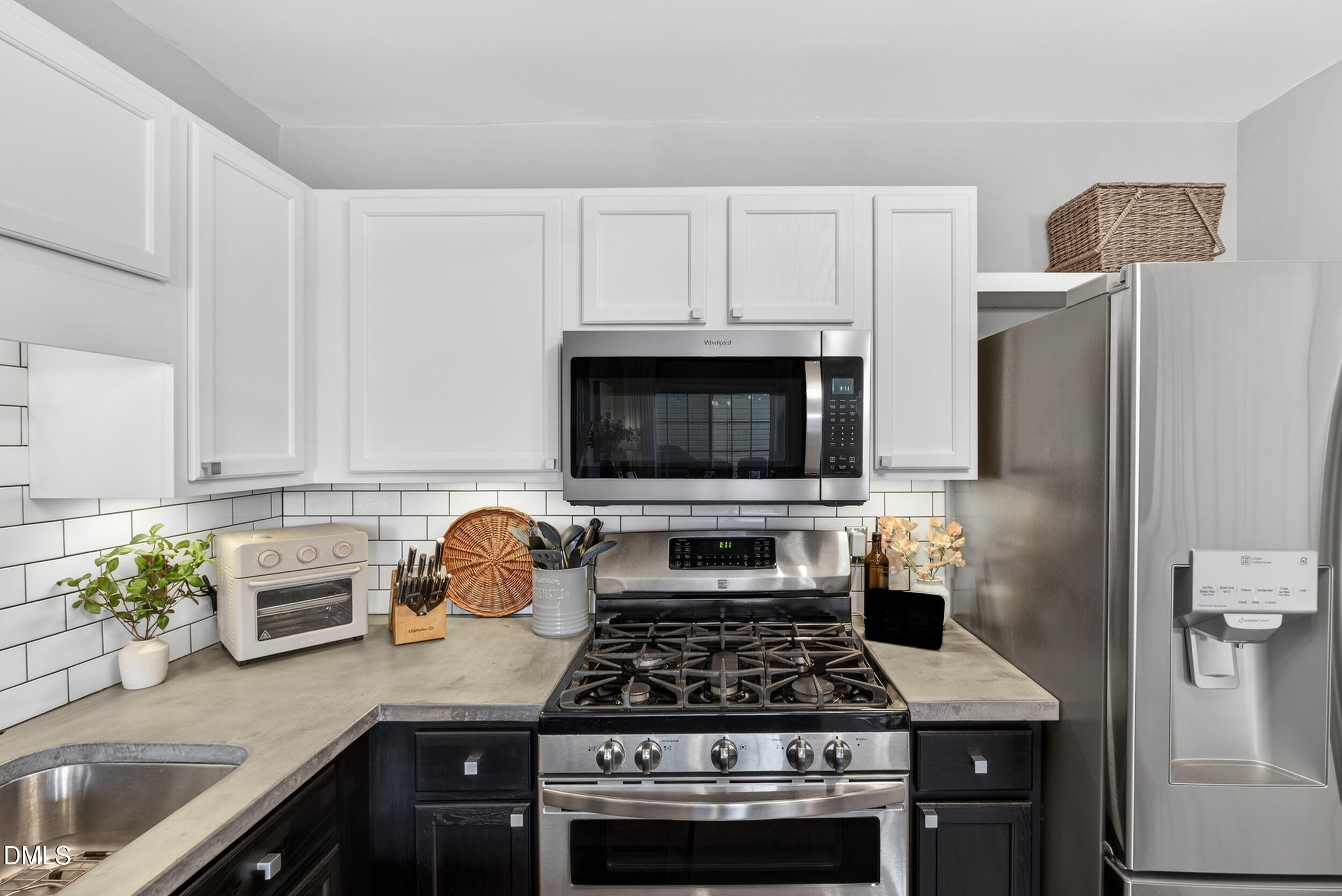 9200 Colony Village Lane