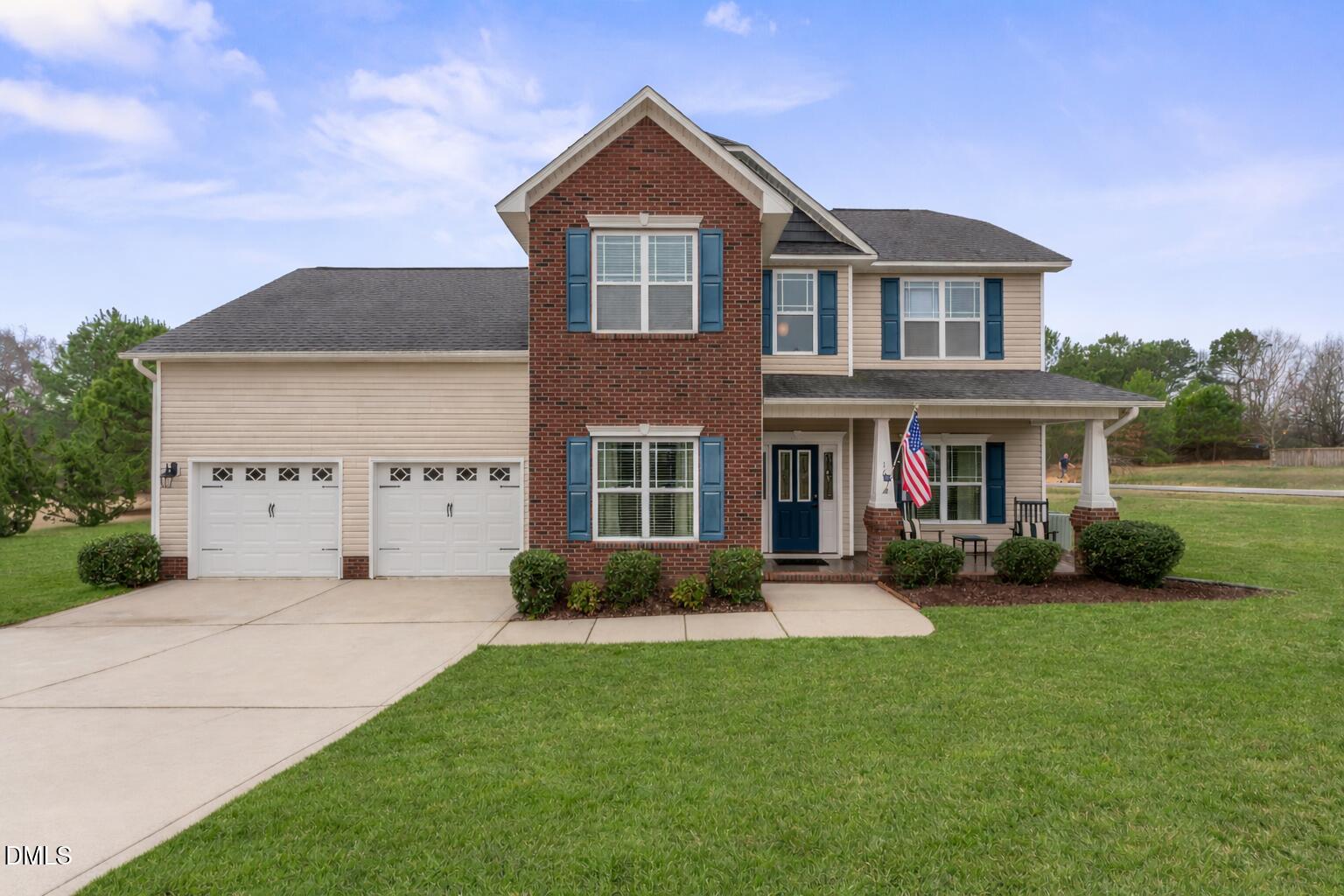16 Gwendolyn Way