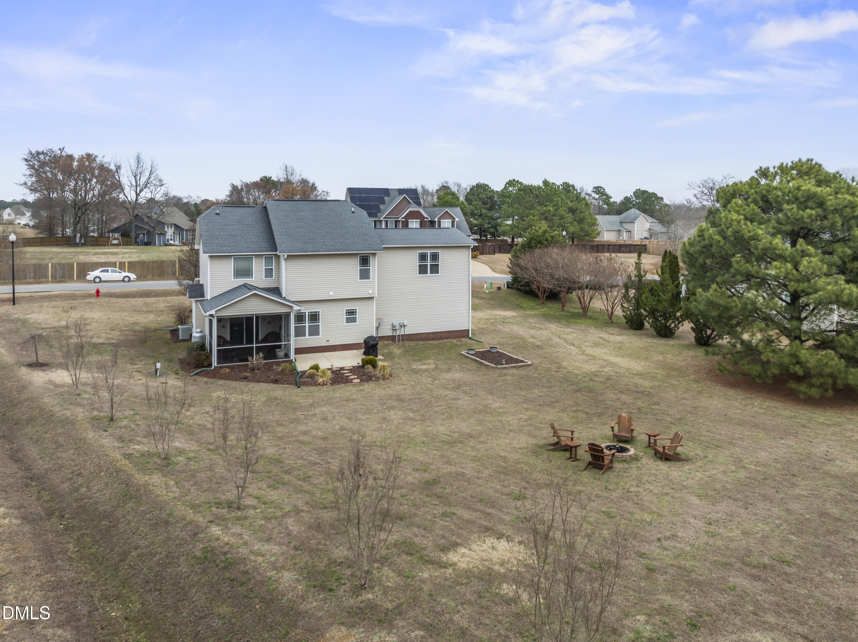 16 Gwendolyn Way