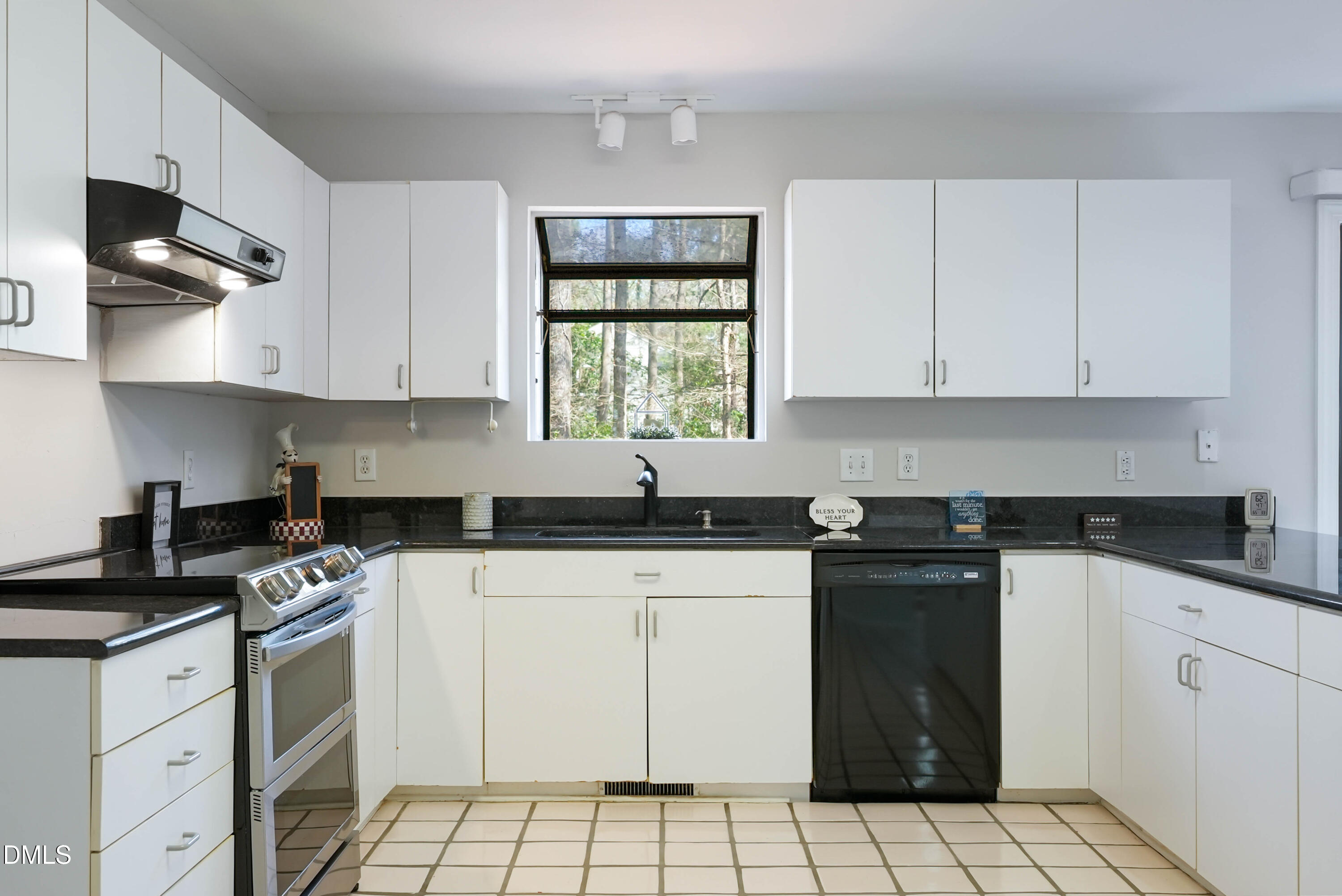 1500 Surfbird Court