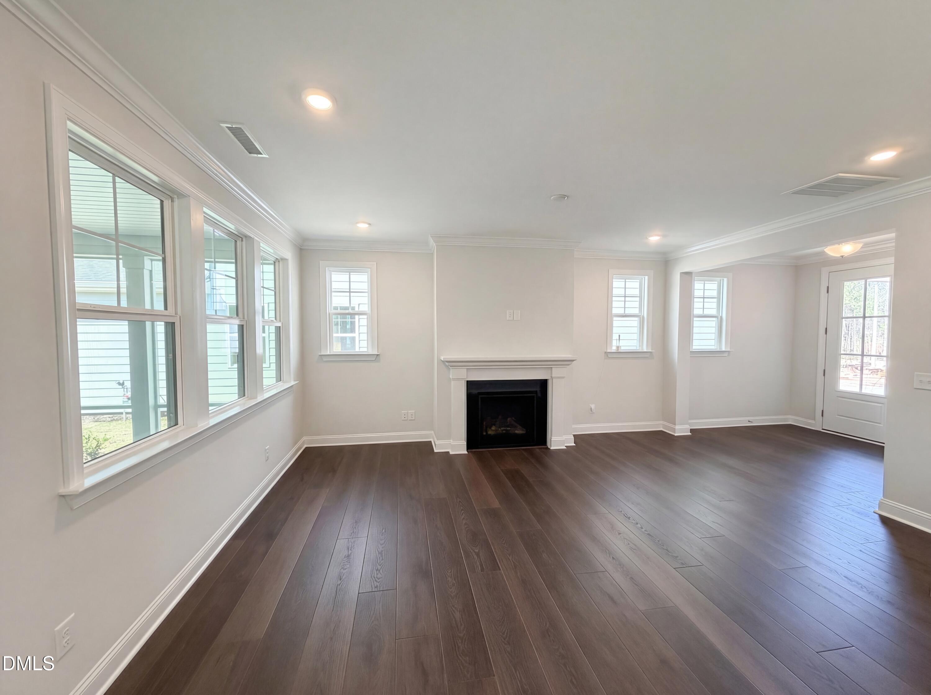 169 Corapeake Way