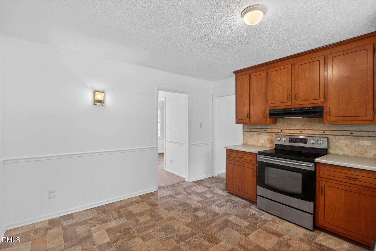 4905 Reigal Wood Road