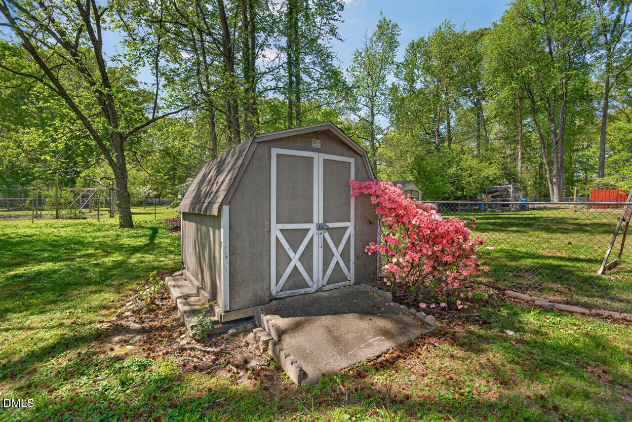 4905 Reigal Wood Road