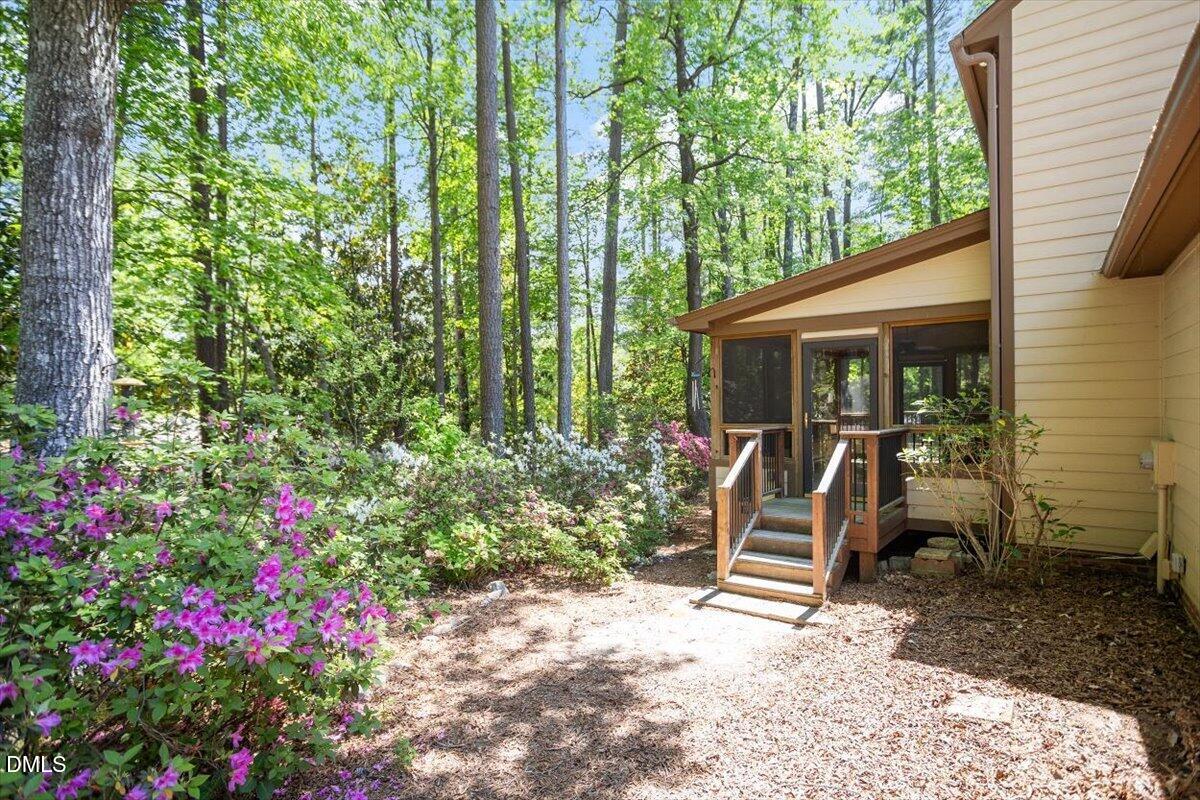 112 Ed Simmons Court