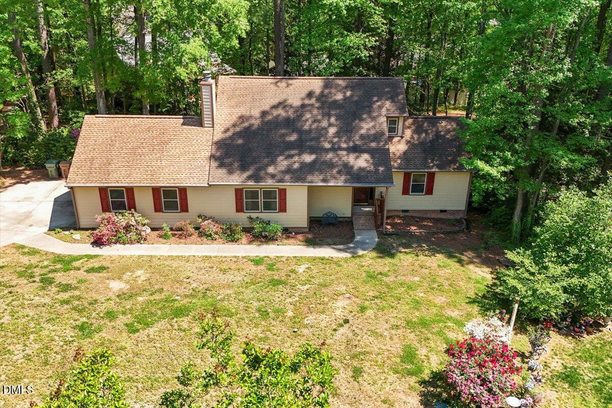 112 Ed Simmons Court