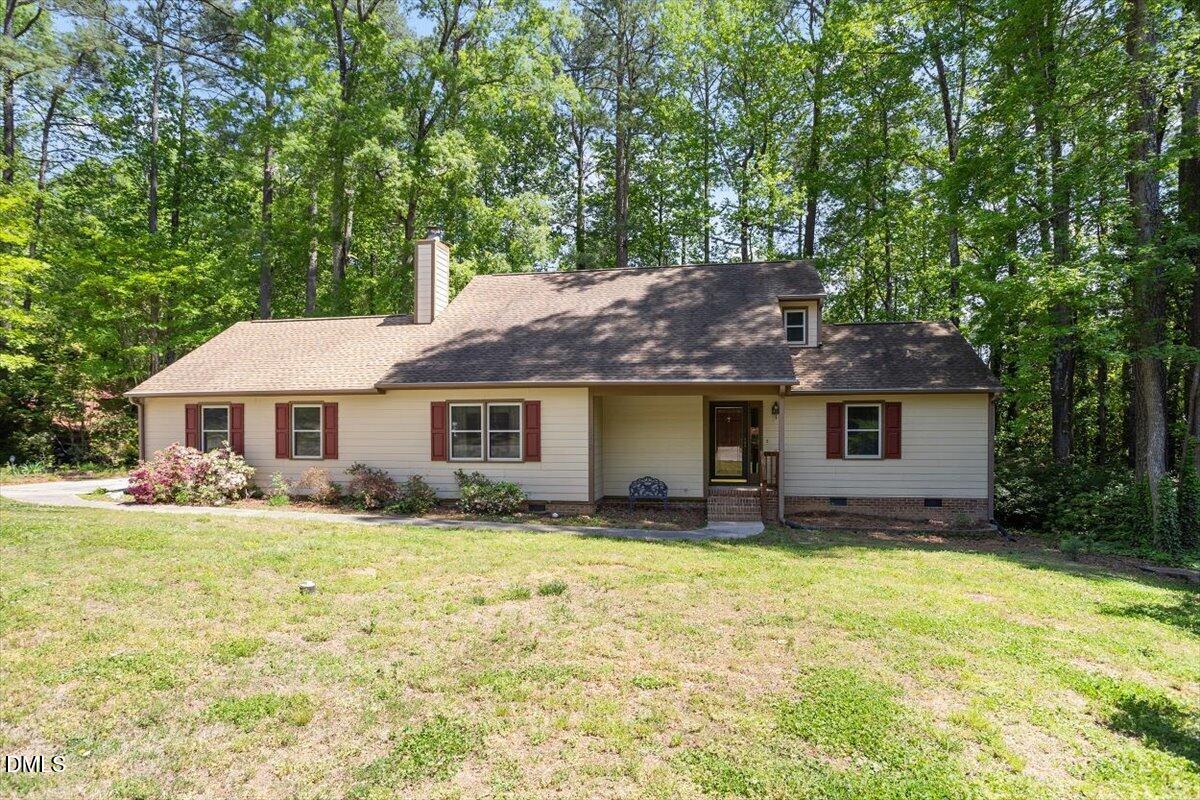 112 Ed Simmons Court