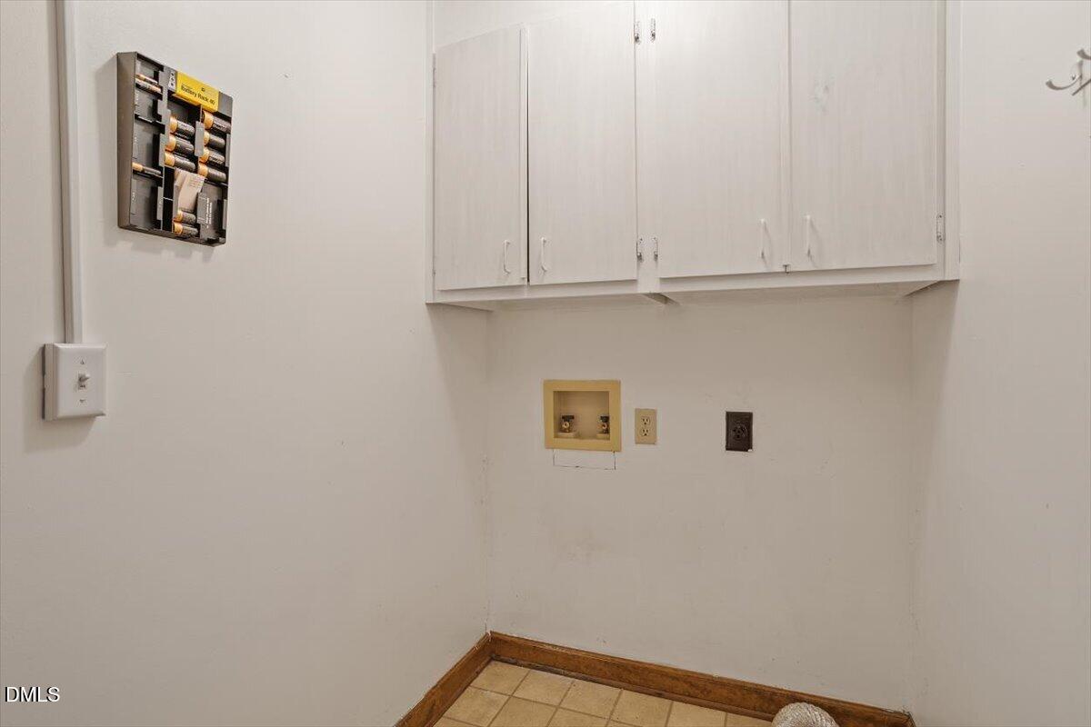 112 Ed Simmons Court