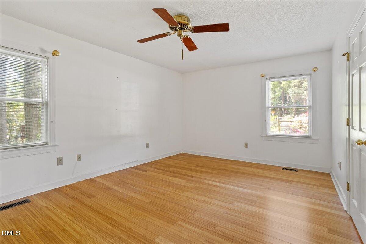 112 Ed Simmons Court