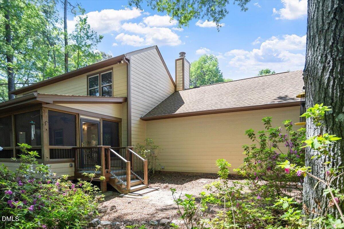 112 Ed Simmons Court