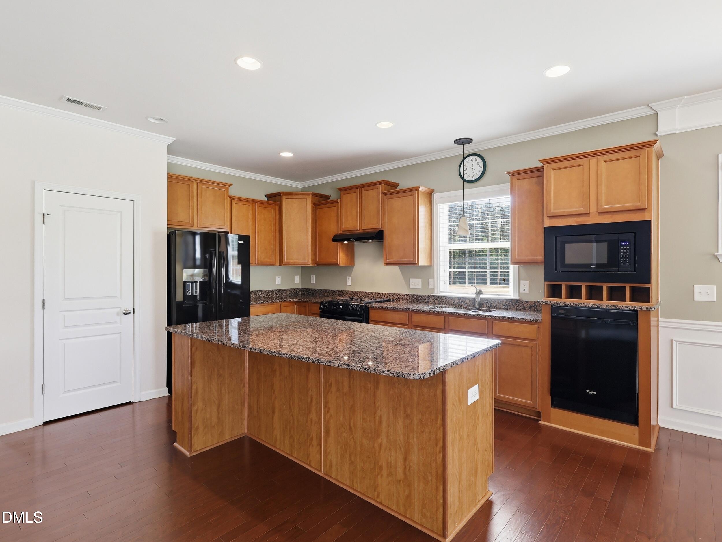 2407 Kinglass Drive